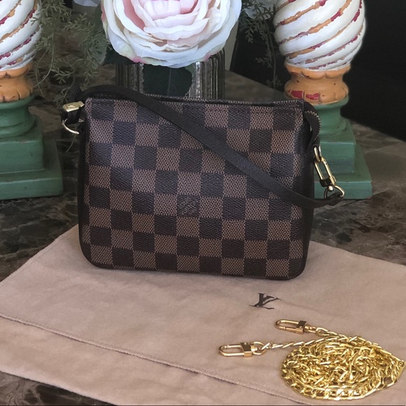 AUTH Louis Vuitton Truth & DUSTBAG🌺LIKE NEW COND - Picture 2 of 8